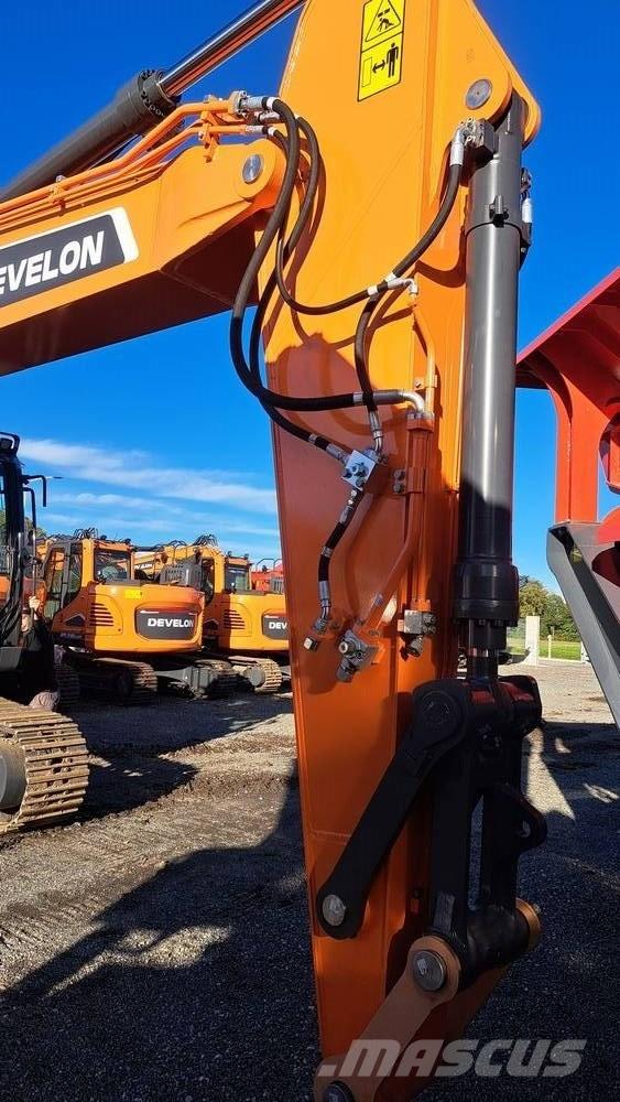 Develon DX 210 NLC-7 Bageri gusjeničari