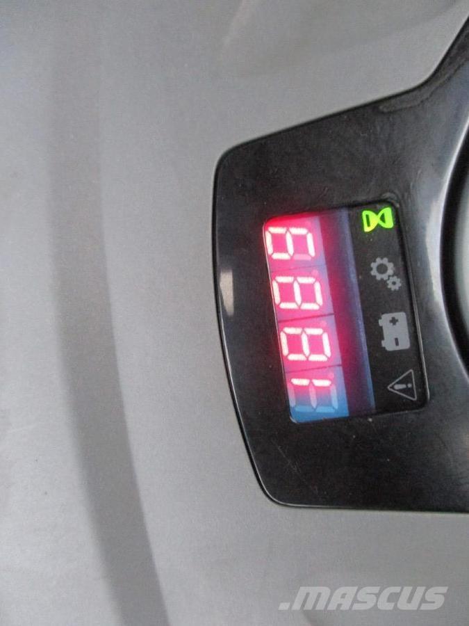 Toyota SPE120 Nisko podizni električni viličar sa platformu