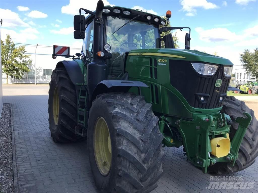 John Deere 6230R Traktori