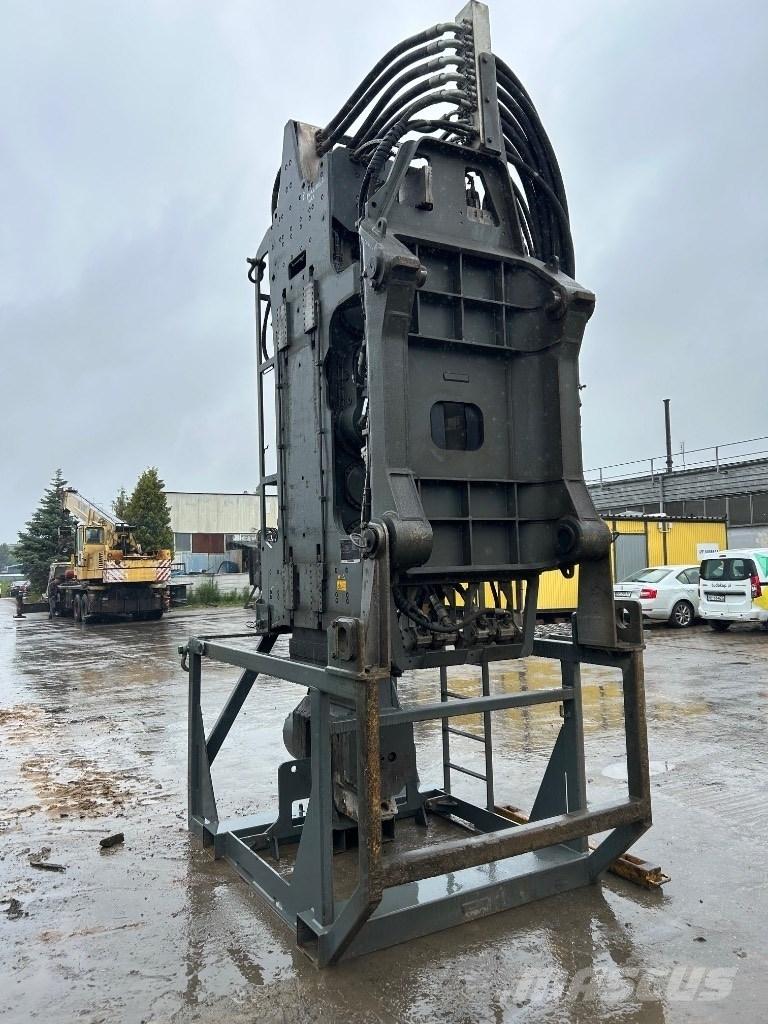 Liebherr LV36 Vibracijoni zabijači stupova