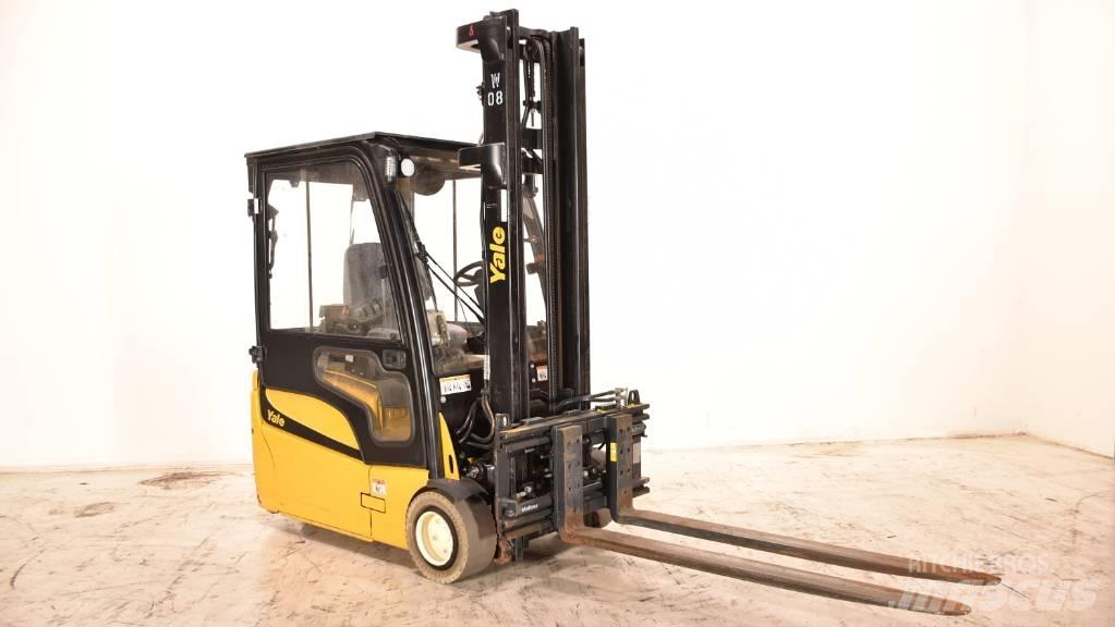 Yale ERP 20 VTLWB Električni viličari