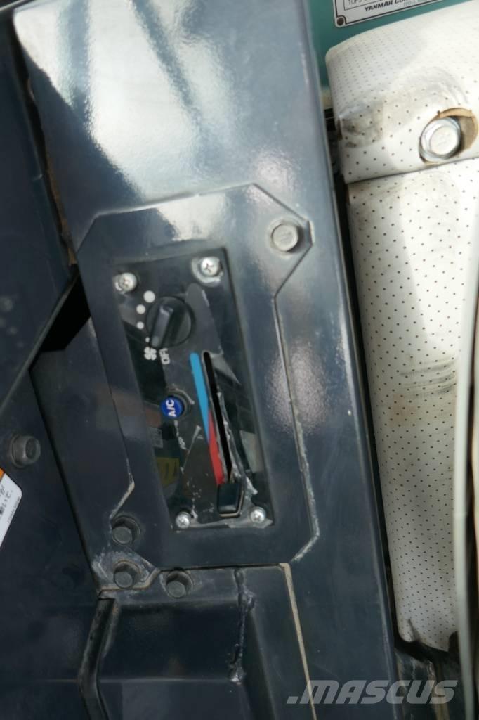 Yanmar Vio 70-3 Bageri gusjeničari