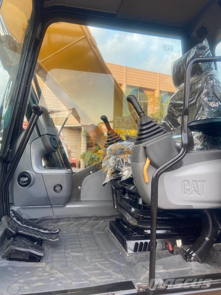 CAT CAT320 D2 Bageri gusjeničari