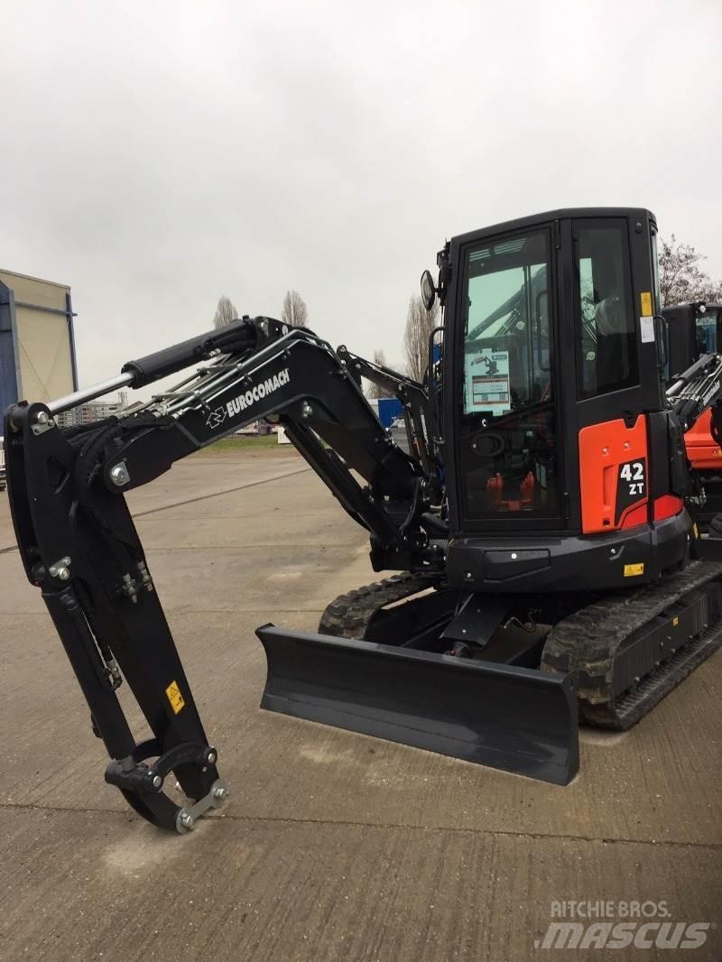 Eurocomach 42ZT Mini bageri <7t