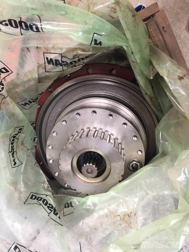 Doosan DX 300 Bageri gusjeničari