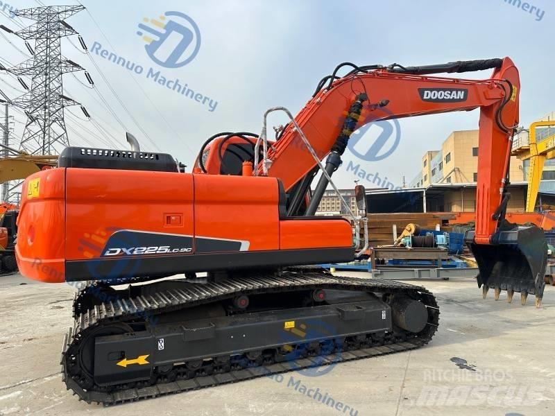 Doosan DX 225 LC-9C Bageri gusjeničari