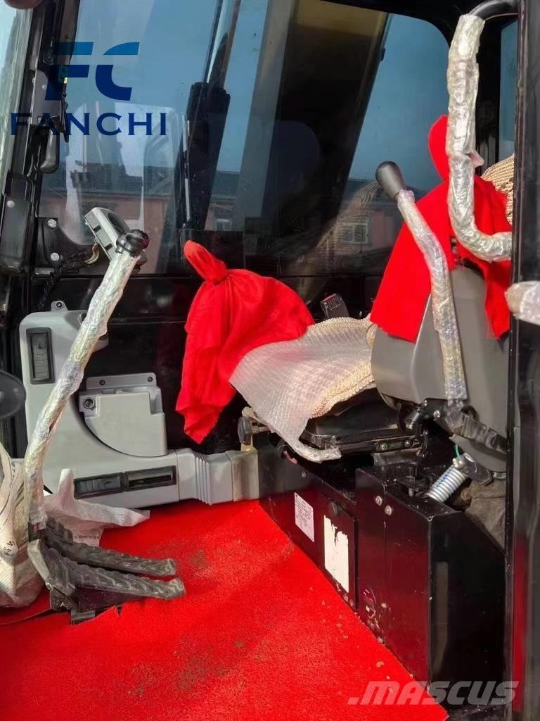 CAT 307 Bageri gusjeničari