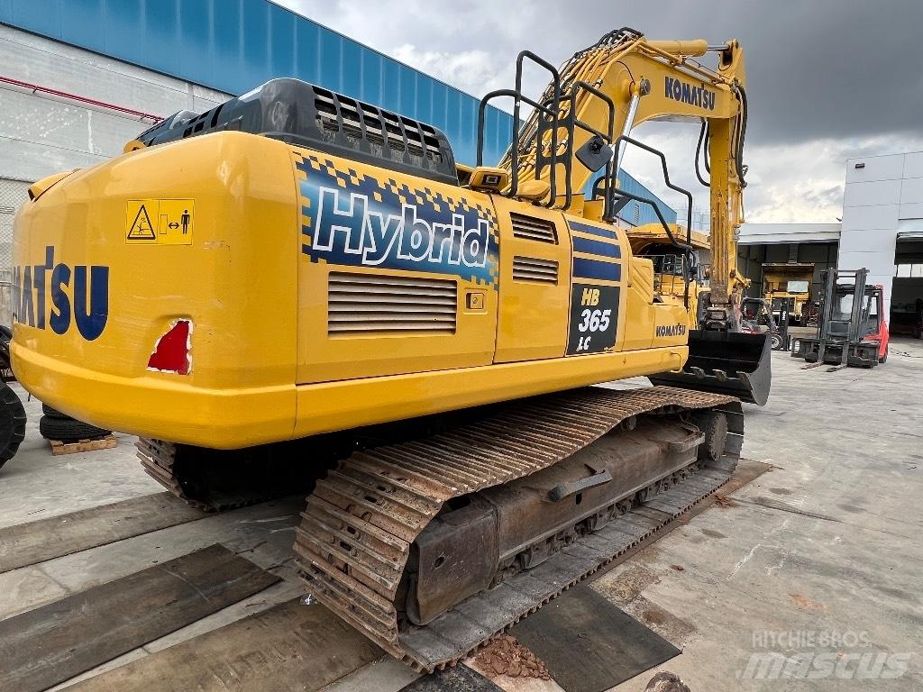 Komatsu HB365 LC-3 Bageri gusjeničari