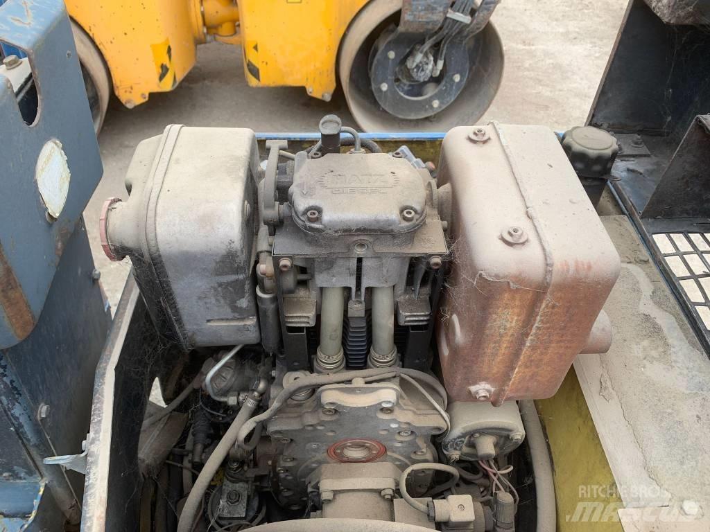 Bomag BW 80 AD Valjci sa dvojnim bubnjem