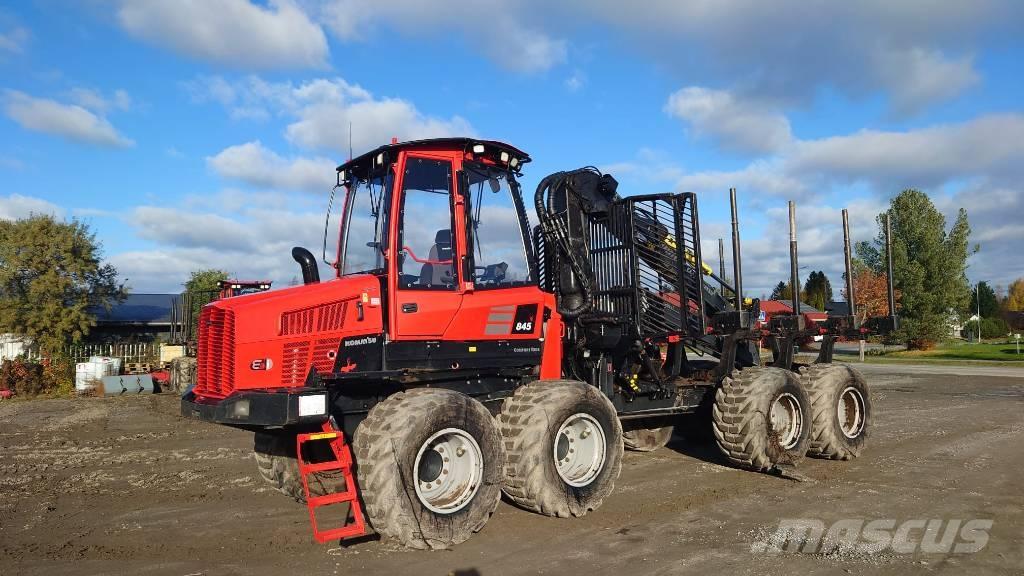 Komatsu 845 Forvarderi