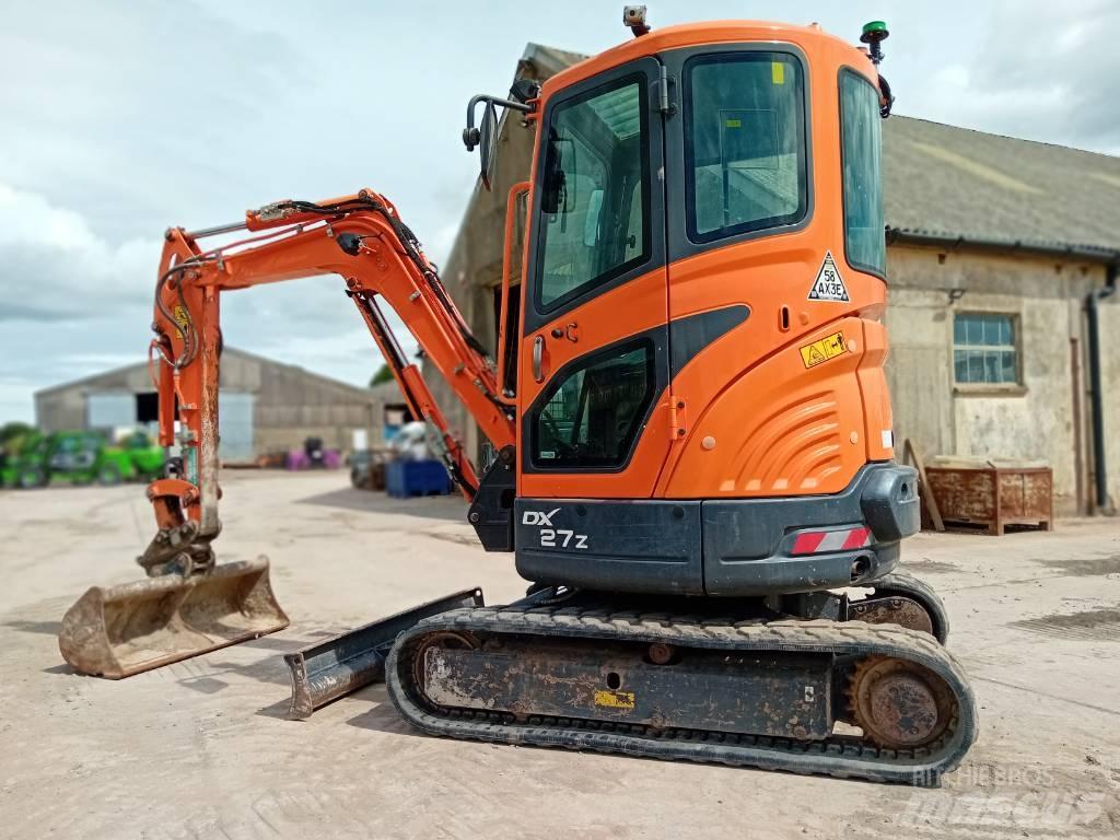 Doosan DX 27 Z Mini bageri <7t