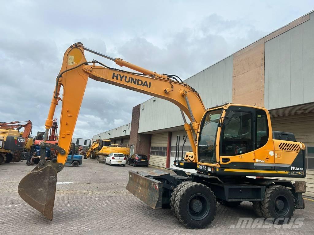 Hyundai 140W-9A Bageri na kotačima
