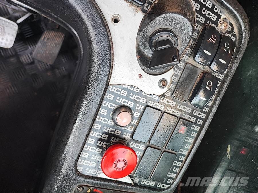 JCB TLT35D 4x4 Teleskopski viličari