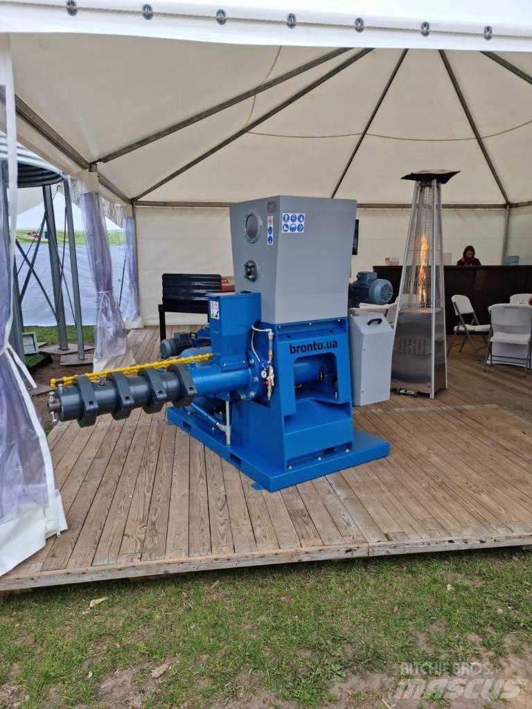 Bronto RP-500 Strojevi za preradu i skadištenje žetva - Ostalo