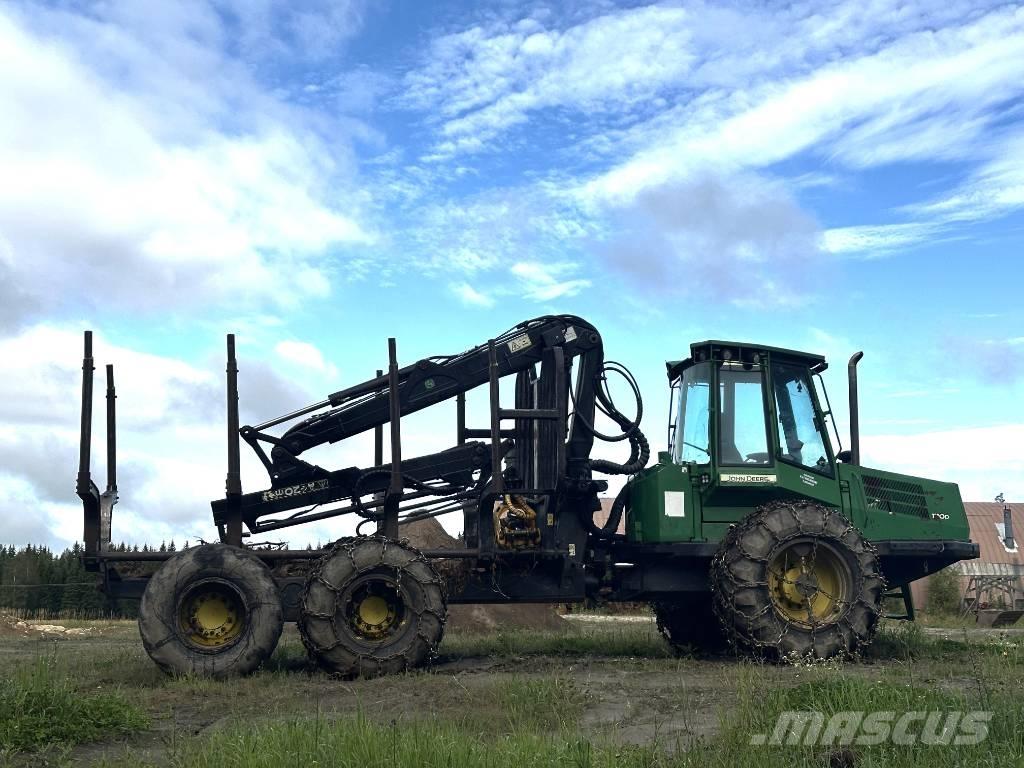 John Deere 1110 D Forvarderi