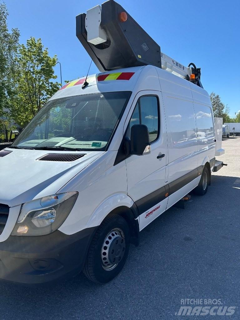 VERSALIFT VDT-170-F Auto košare