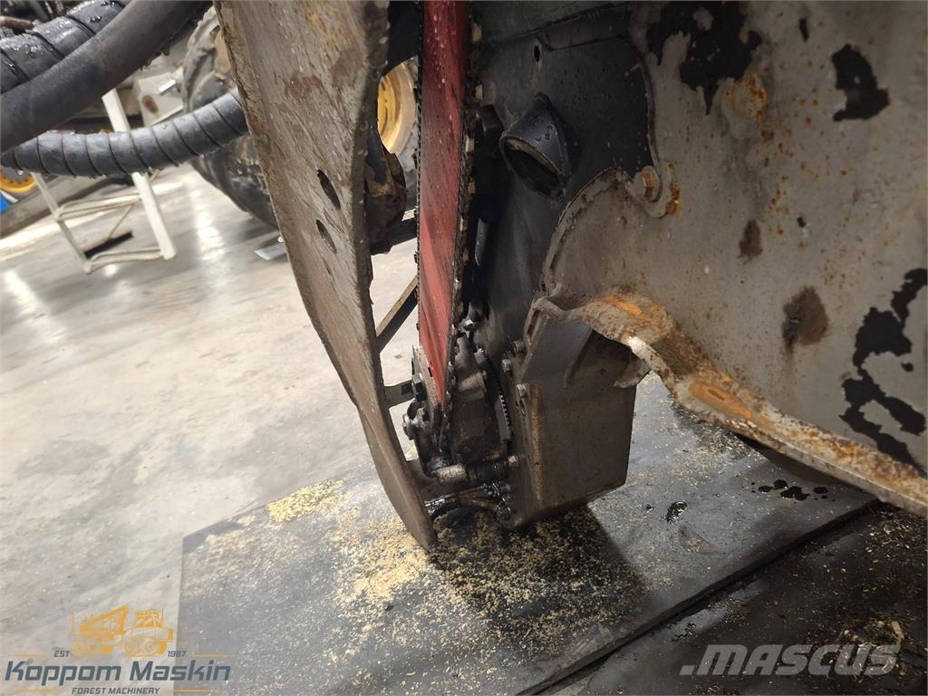 Komatsu C124 Glave za kombajne