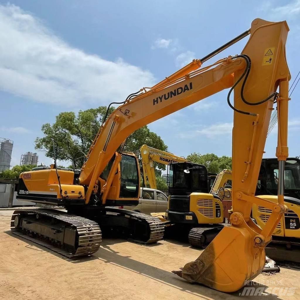 Hyundai R220-9s Bageri gusjeničari