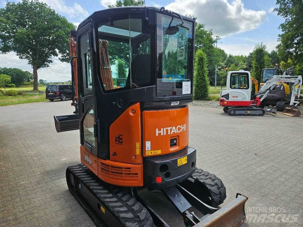 Hitachi ZX 26 Mini bageri <7t