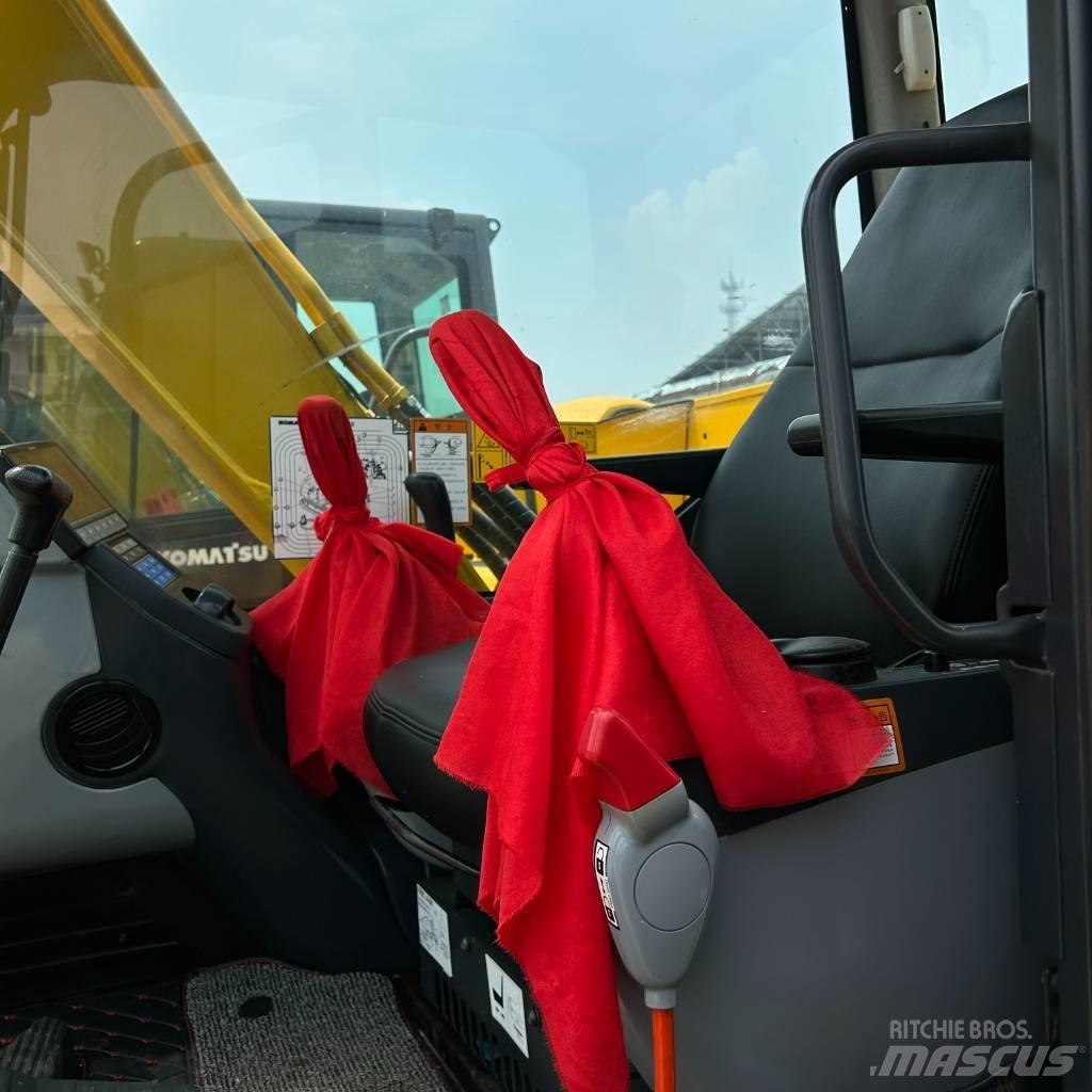Komatsu 60-8 Bageri gusjeničari
