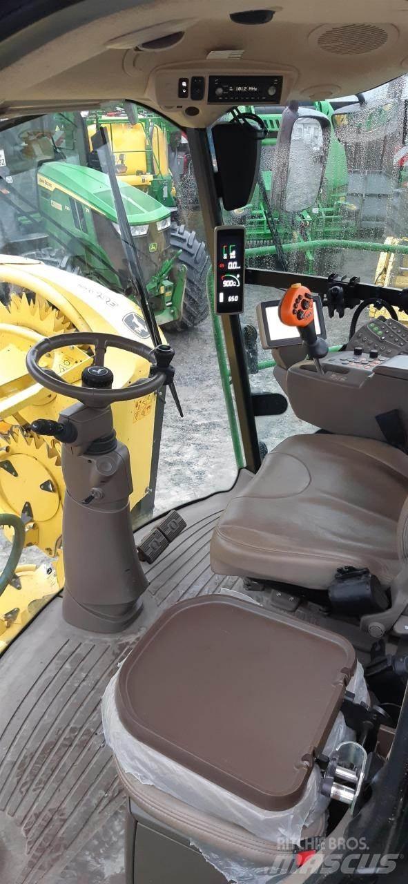 John Deere 8400i Strojevi za krmu na vlastiti pogon