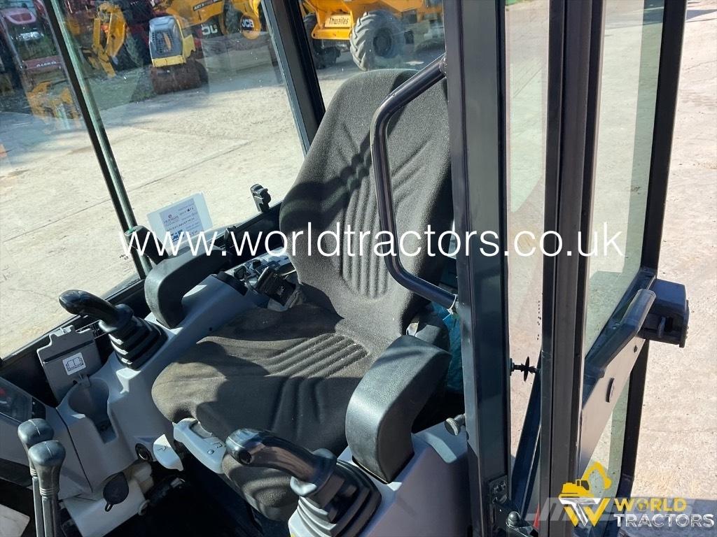 Kubota U 27-4 Mini bageri <7t