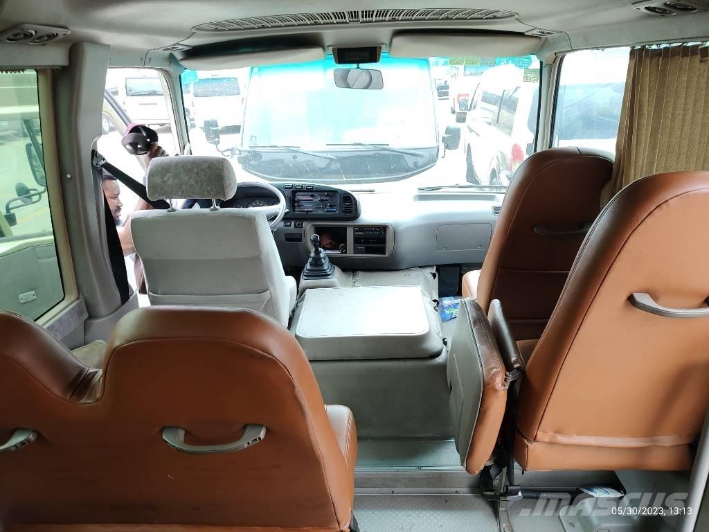 Toyota Coaster Bus Mini autobusi
