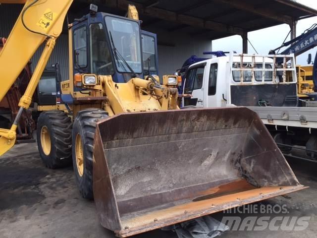 Komatsu WA150-1 Utovarivači na kotačima