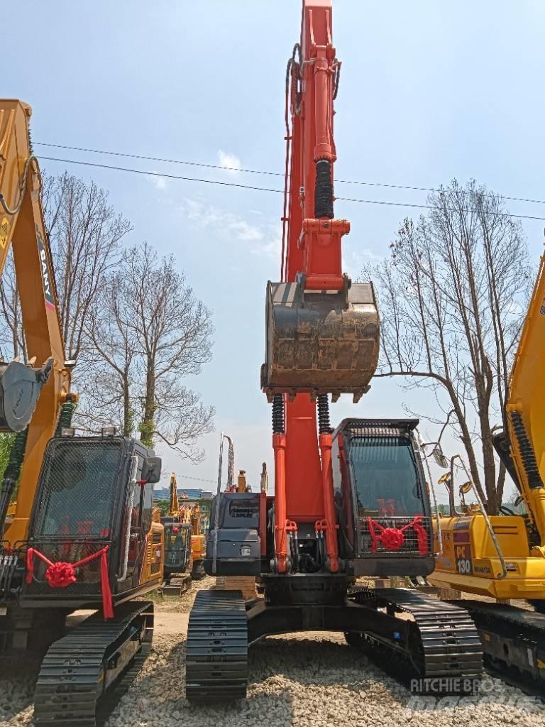 Hitachi ZX 240 Bageri gusjeničari