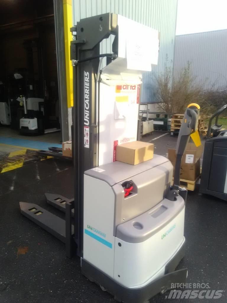 UniCarriers PSH200 Ručni električni viličar