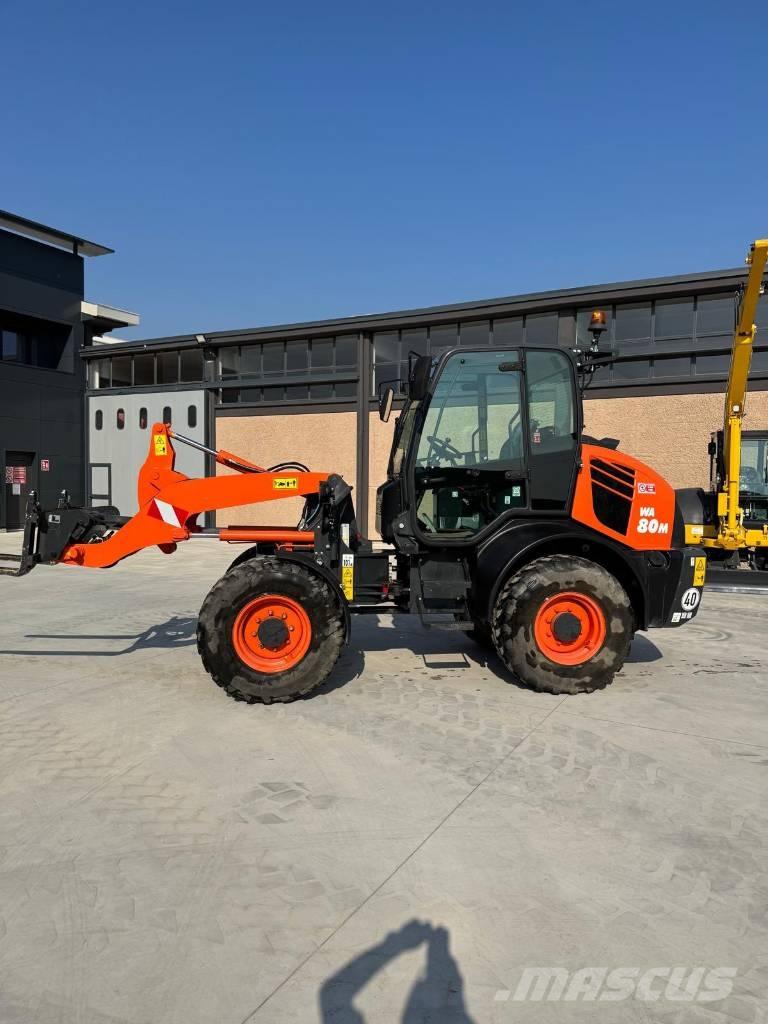 Komatsu WA 80 M-8 Utovarivači na kotačima