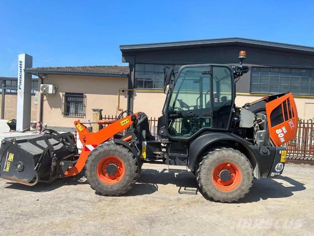 Komatsu WA 80 M-8 Utovarivači na kotačima