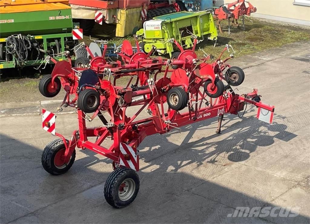 Lely Lotus 900P Okretači i sakupljači sijena