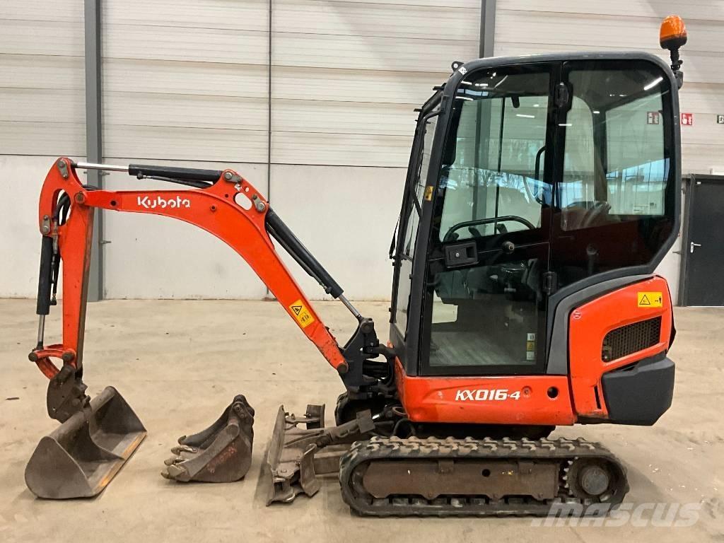 Kubota KX 016-4 Mini bageri <7t