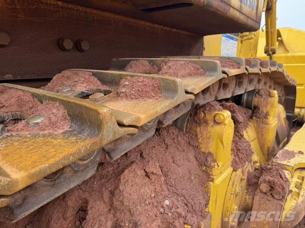 Komatsu D 375 A Buldožeri gusjeničari