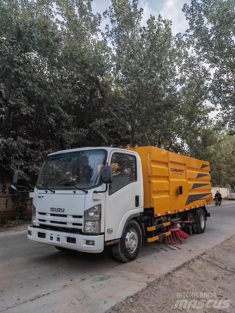 Isuzu ELF Kamioni za čišćenje ulica