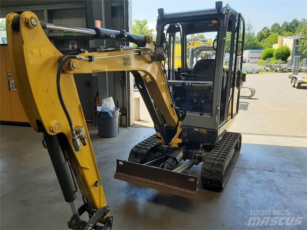 Wacker Neuson ET20 Bageri gusjeničari