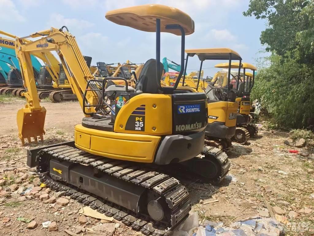 Komatsu PC35 Bageri gusjeničari
