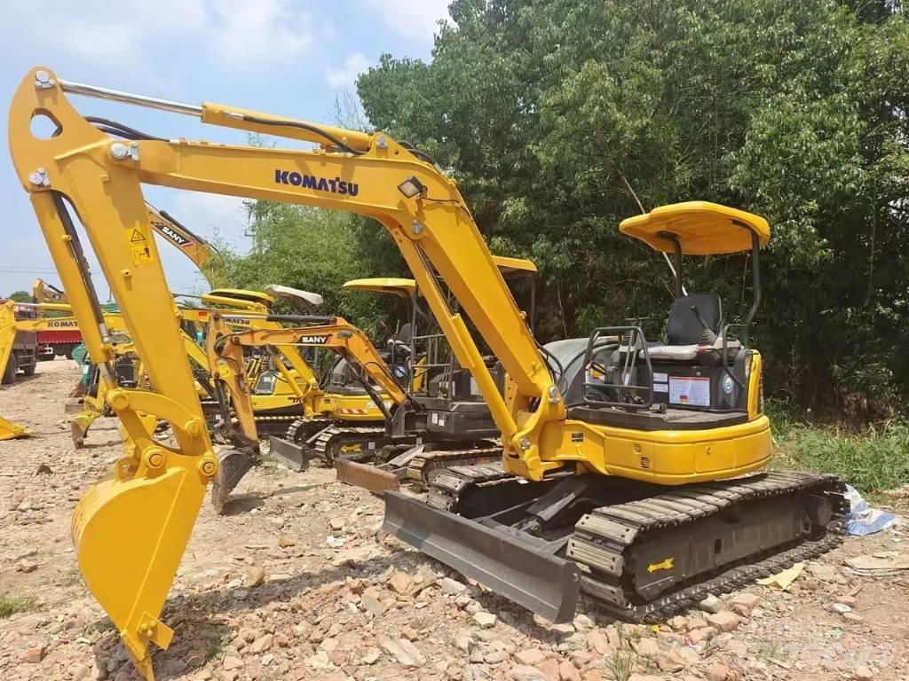 Komatsu PC35 Bageri gusjeničari