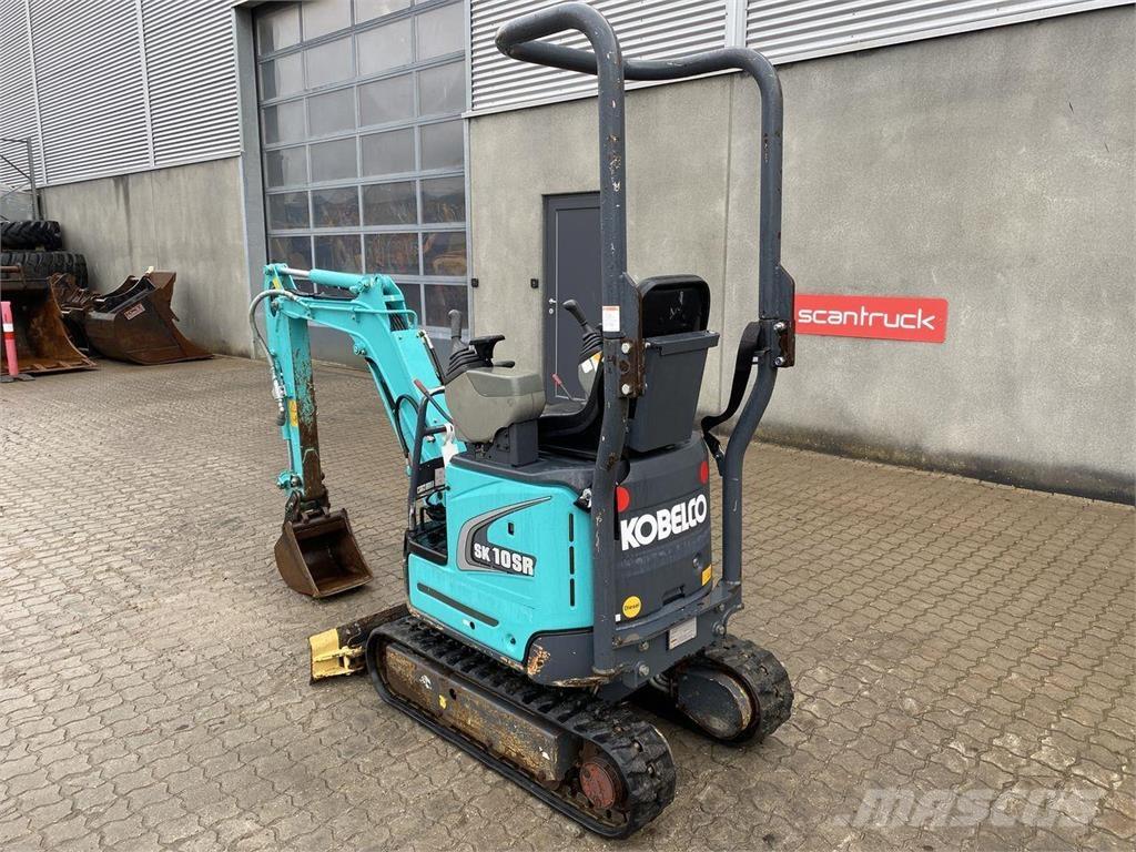 Kobelco SK10SR-2 Bageri na kotačima