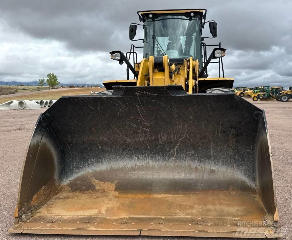 CAT 950M Utovarivači na kotačima