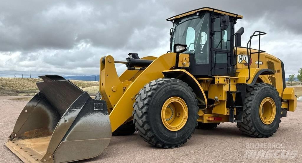 CAT 950M Utovarivači na kotačima