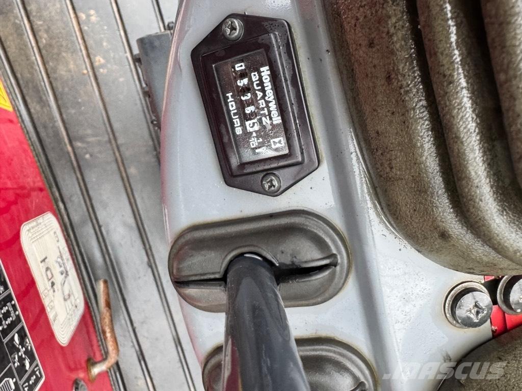 Yanmar SV08 (1E005) Mini bageri <7t