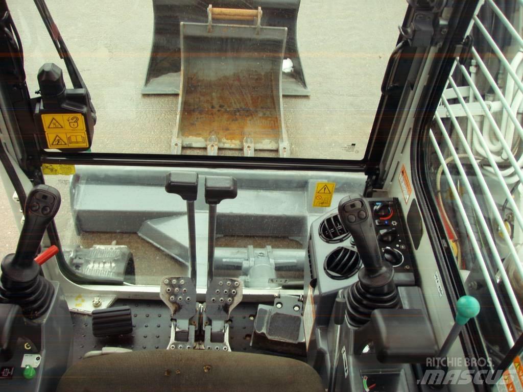 Takeuchi TB153FR Mini bageri <7t