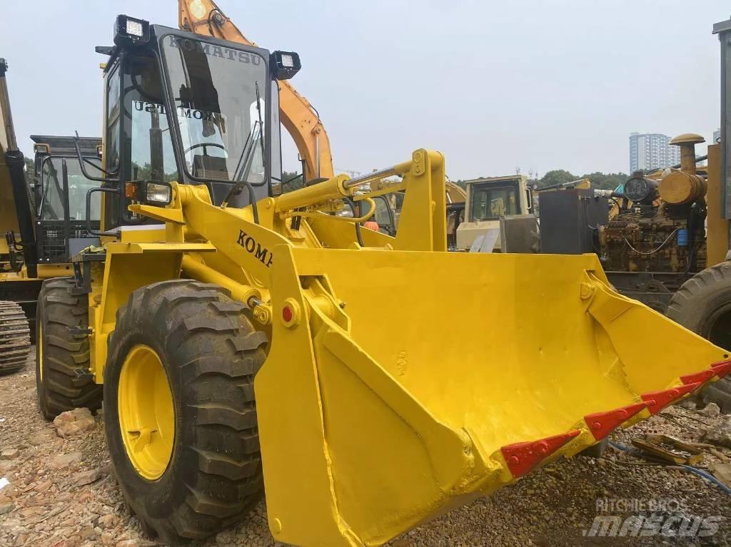 Komatsu WA100-1 Utovarivači na kotačima