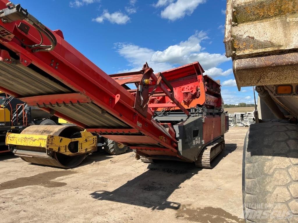 Sandvik QE 141 Mobilna sita