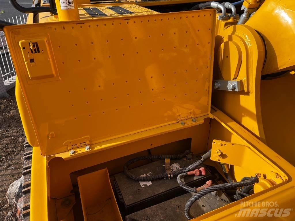 Komatsu 450 Bageri gusjeničari