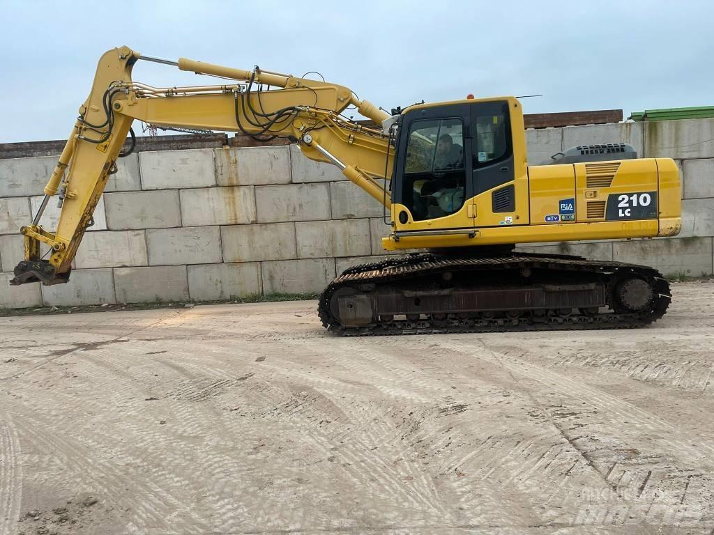 Komatsu PC 210 Bageri gusjeničari
