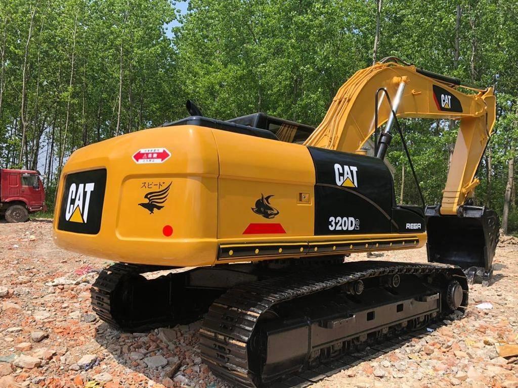CAT 320D2 Bageri gusjeničari