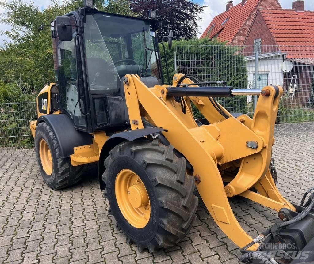 CAT 906 H 2 Utovarivači na kotačima
